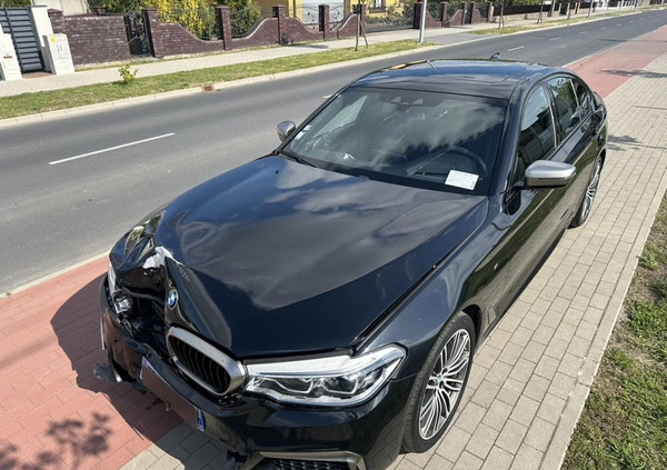 BMW Seria 5 cena 125900 przebieg: 134567, rok produkcji 2017 z Pyrzyce małe 407